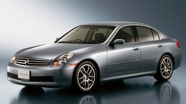 Nissan Skyline (V35) 2001-2007 седан (правый руль)